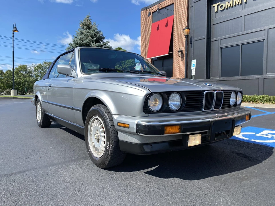 1989 BMW E30 3 Series - Image 3 of 31