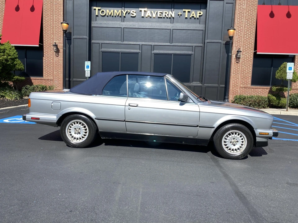 1989 BMW E30 3 Series - Image 8 of 31