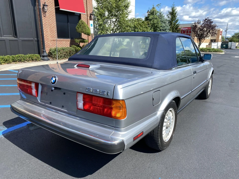 1989 BMW E30 3 Series - Image 15 of 31
