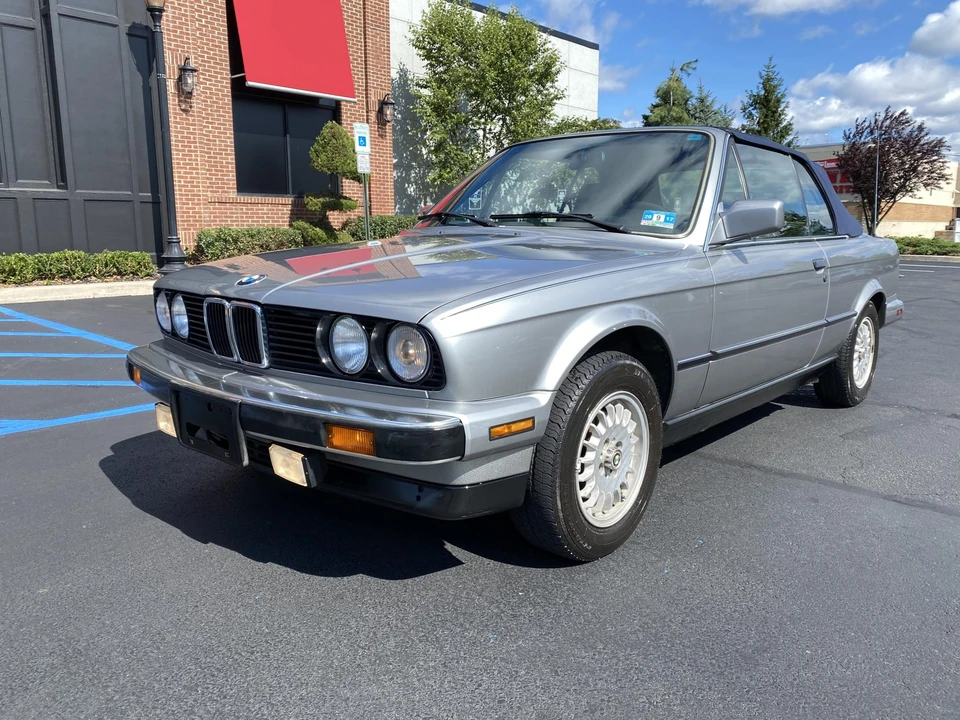 1989 BMW E30 3 Series - Image 24 of 31