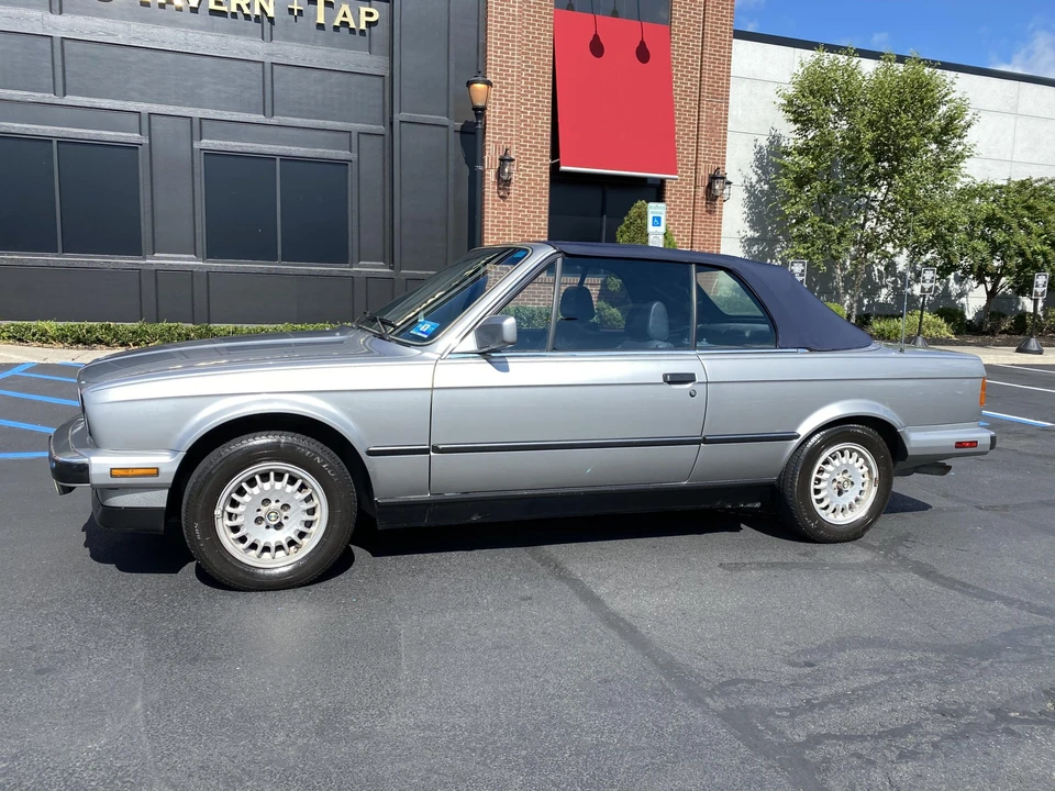 1989 BMW E30 3 Series - Image 22 of 31