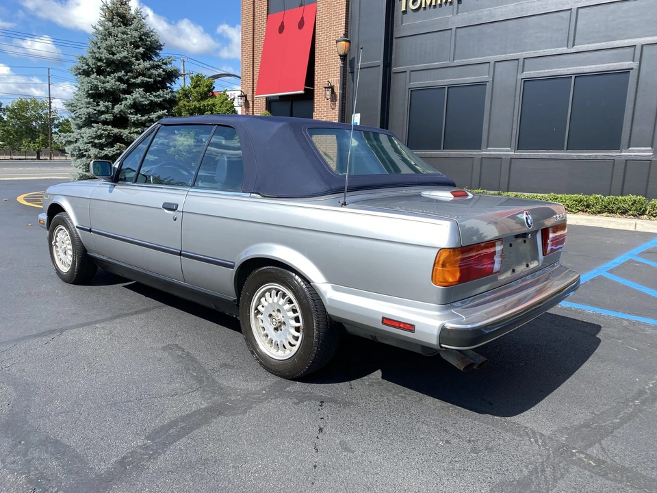 1989 BMW E30 3 Series - Image 19 of 31