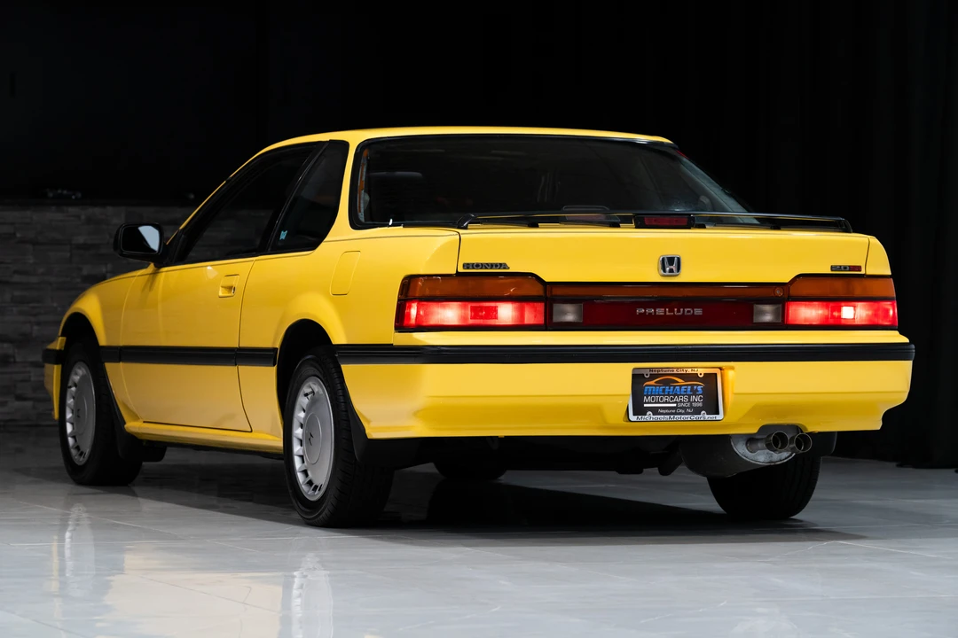 1989 Honda Prelude 3rd Gen - Image 25 of 31