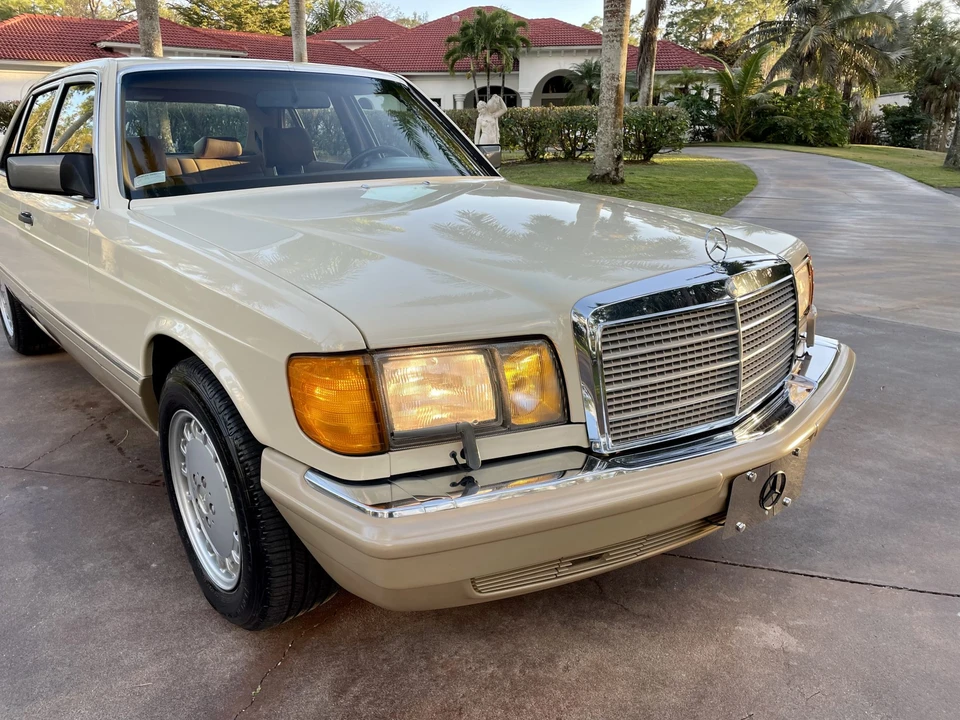 1989 Mercedes-Benz W126 S-Class Sedan - Image 18 of 31