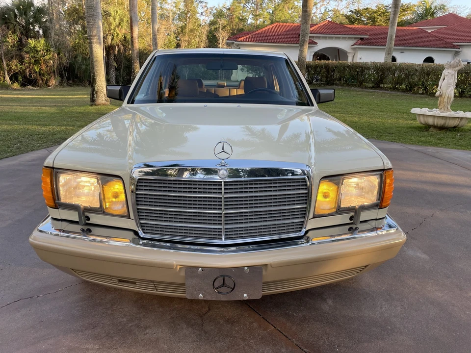 1989 Mercedes-Benz W126 S-Class Sedan - Image 16 of 31