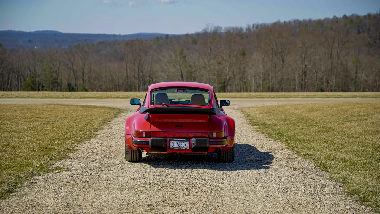 1989 Porsche 930 Turbo - Image 17 of 31