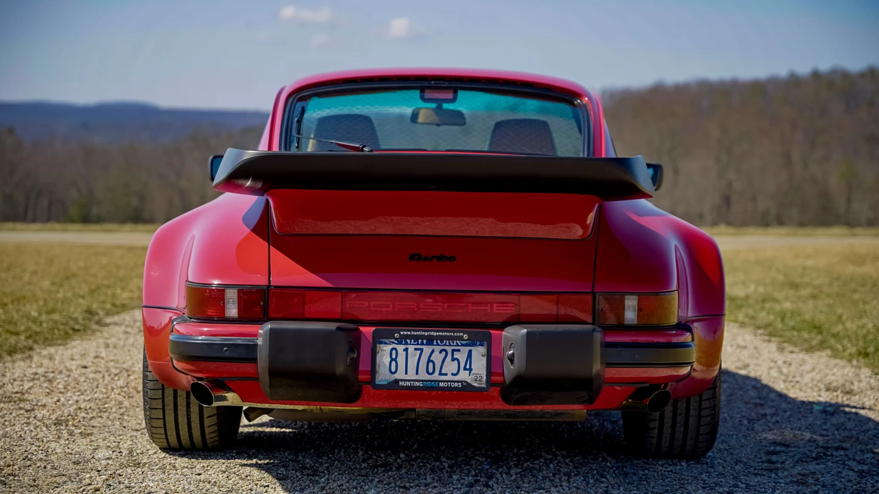 1989 Porsche 930 Turbo - Image 15 of 31