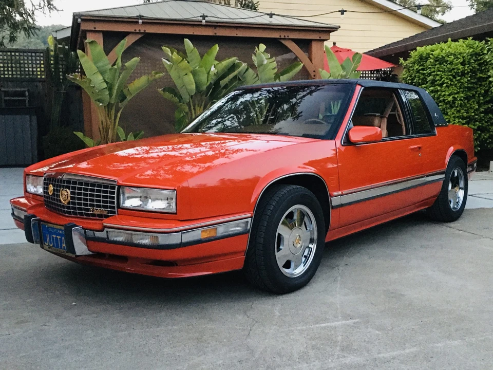1990 Cadillac Eldorado 11th Gen - Image 10 of 31