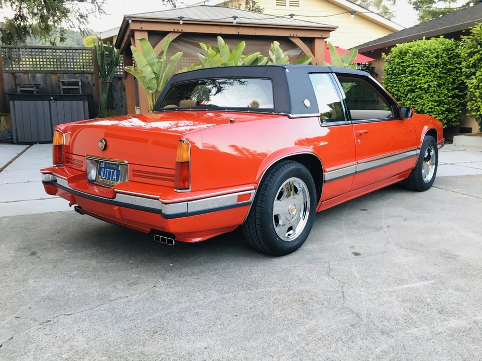 1990 Cadillac Eldorado 11th Gen - Image 25 of 31