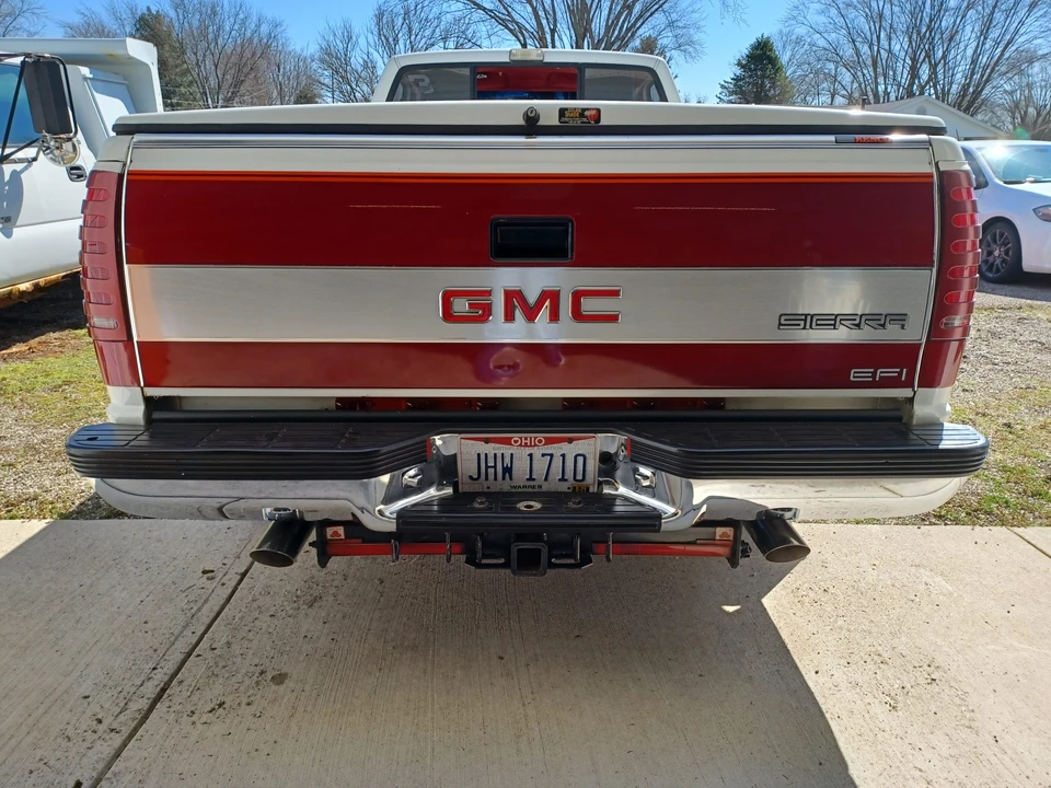1990 GMC Sierra 1st Gen - Image 10 of 31