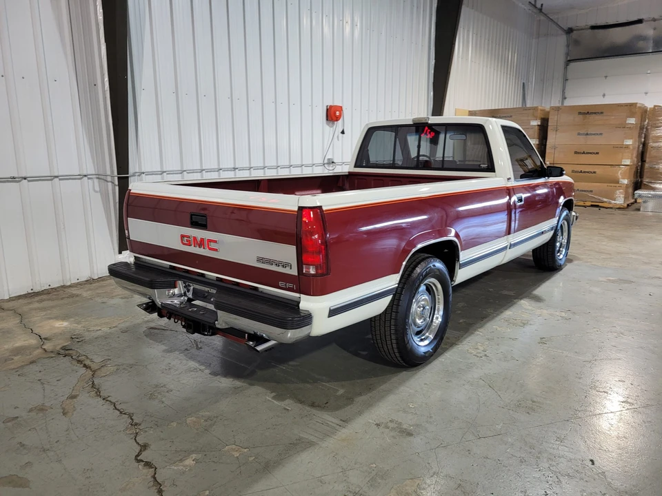 1990 GMC Sierra 1st Gen - Image 10 of 31
