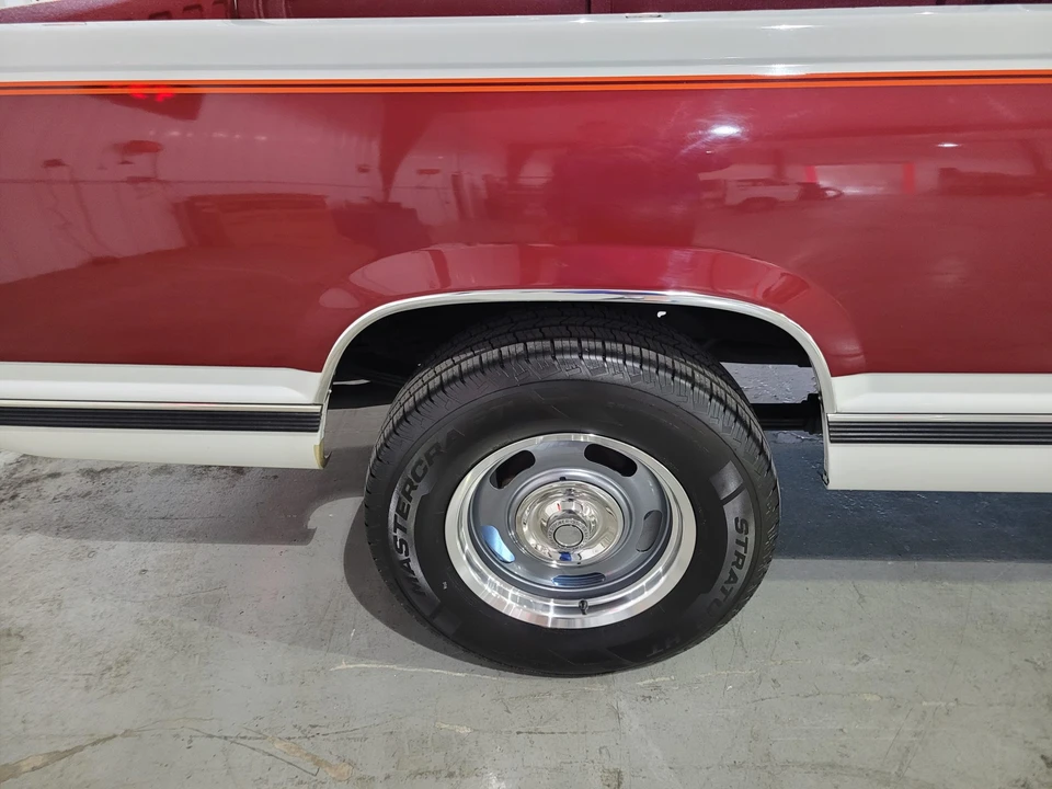 1990 GMC Sierra 1st Gen - Image 22 of 31