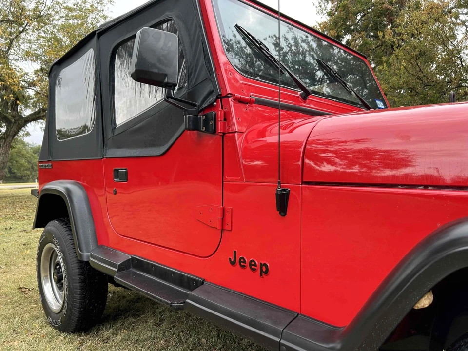 1990 Jeep YJ Wrangler - Image 29 of 31