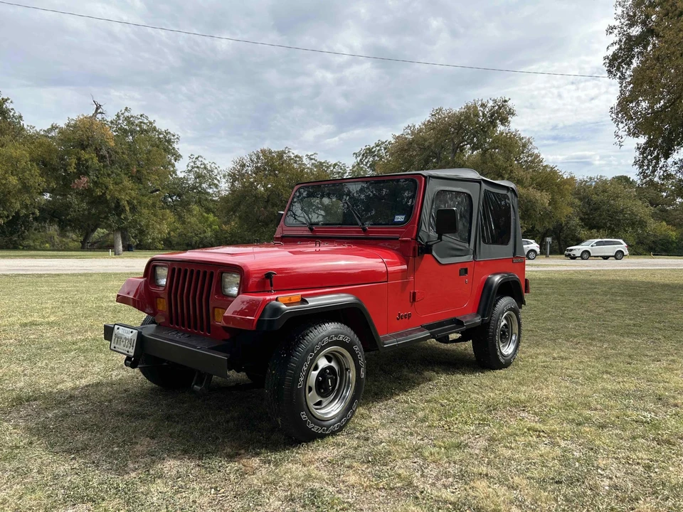 1990 Jeep YJ Wrangler - Image 13 of 31