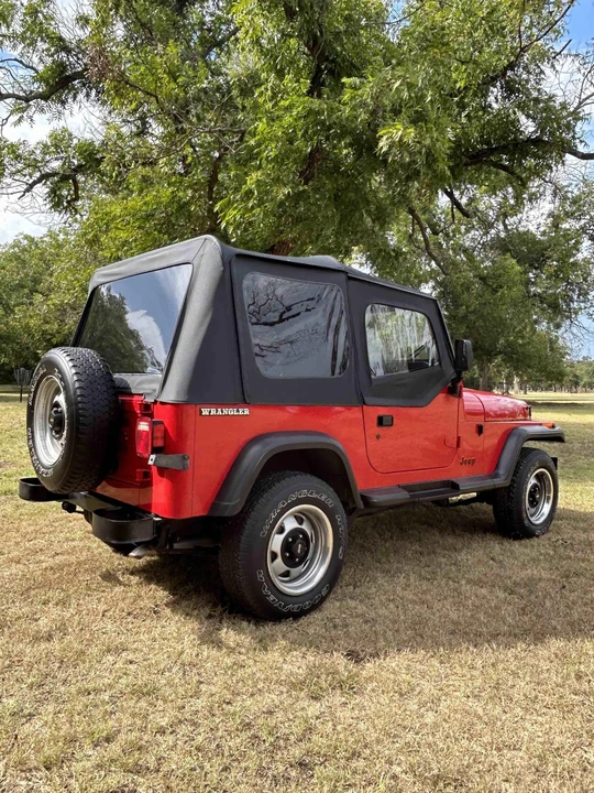 1990 Jeep YJ Wrangler - Image 8 of 31