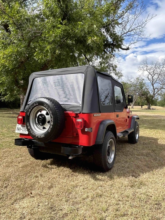 1990 Jeep YJ Wrangler - Image 7 of 31