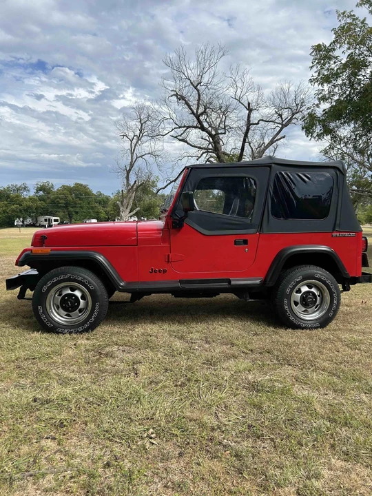 1990 Jeep YJ Wrangler - Image 4 of 31