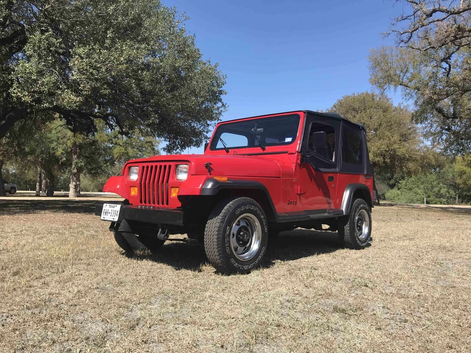 1990 Jeep YJ Wrangler - Image 12 of 31