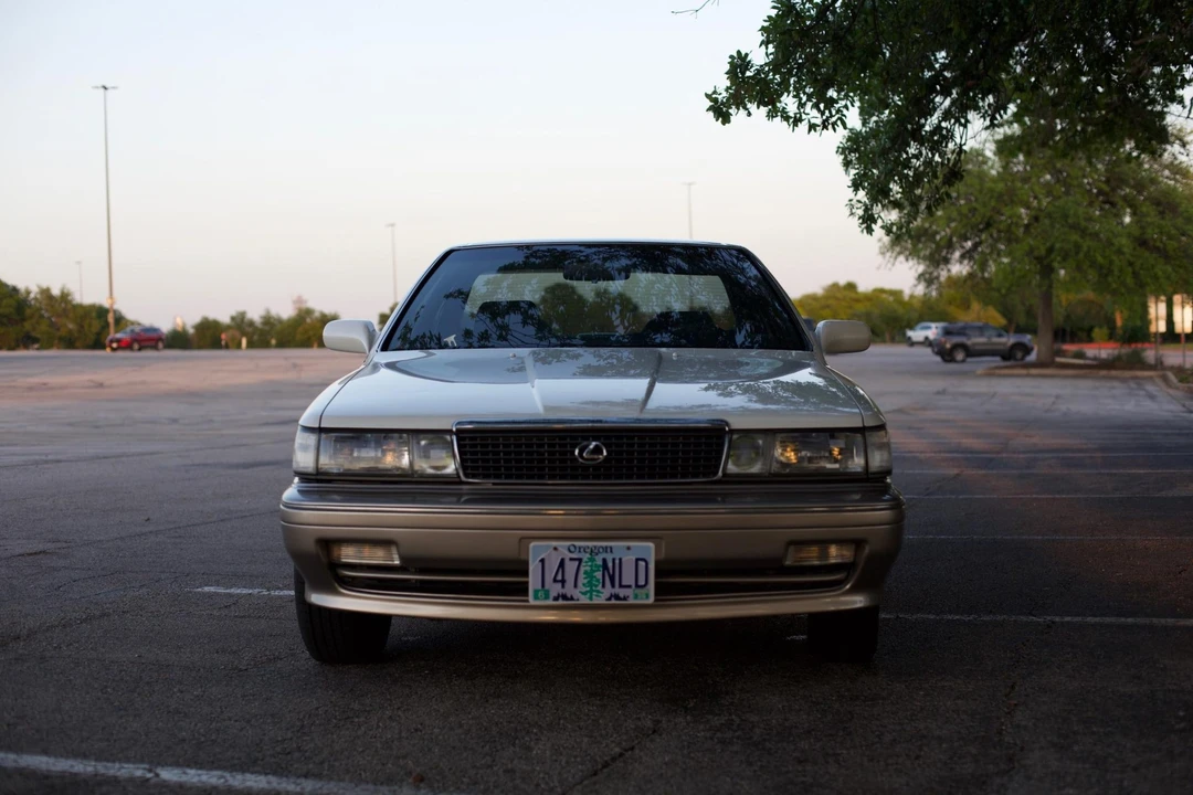 1990 Lexus ES 1st Gen - Image 17 of 31
