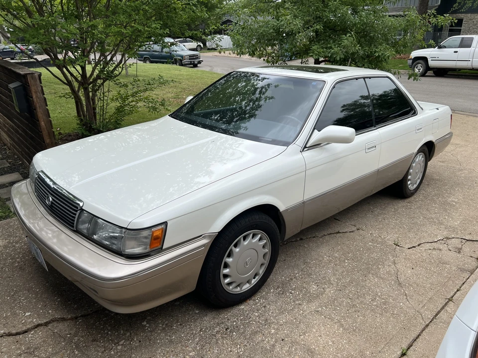 1990 Lexus ES 1st Gen - Image 18 of 31