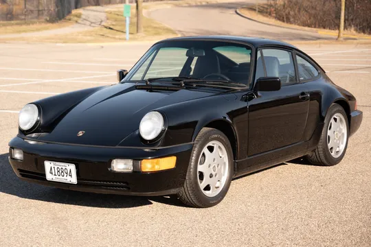 1990 Porsche 911 Carrera 2 Coupe