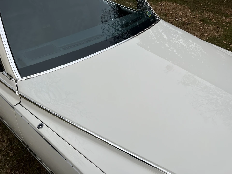 1991 Cadillac Brougham - Image 31 of 31