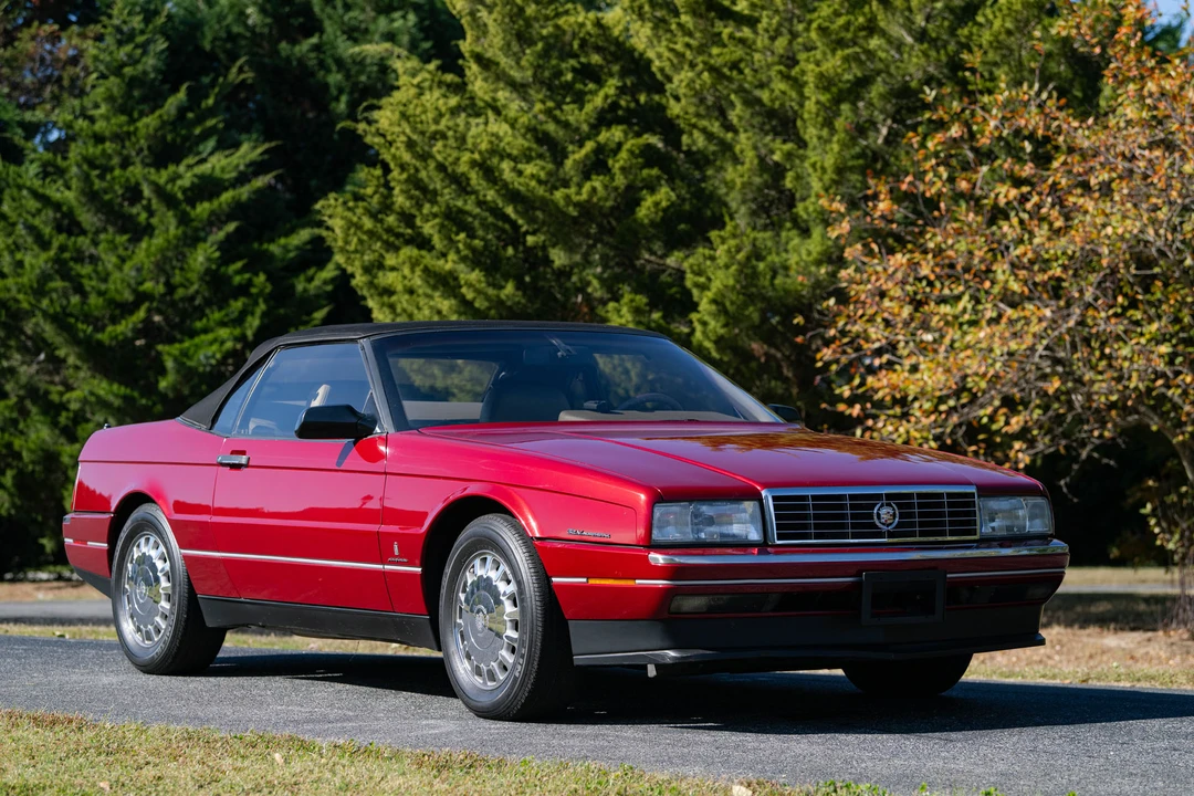 1993 Cadillac Allante - Image 14 of 31