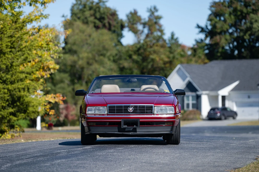 1993 Cadillac Allante - Image 8 of 31