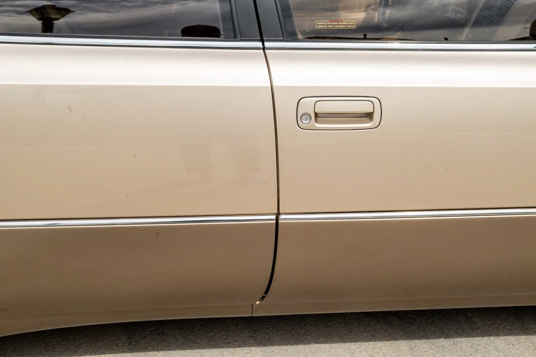 1993 Lexus LS 1st Gen - Image 21 of 31