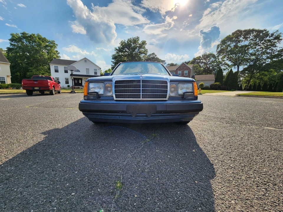 1993 Mercedes-Benz W124 E-Class - Image 21 of 31