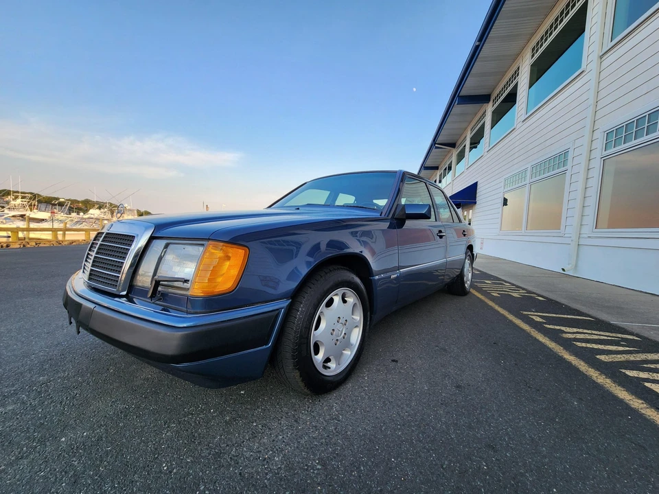 1993 Mercedes-Benz W124 E-Class - Image 24 of 31