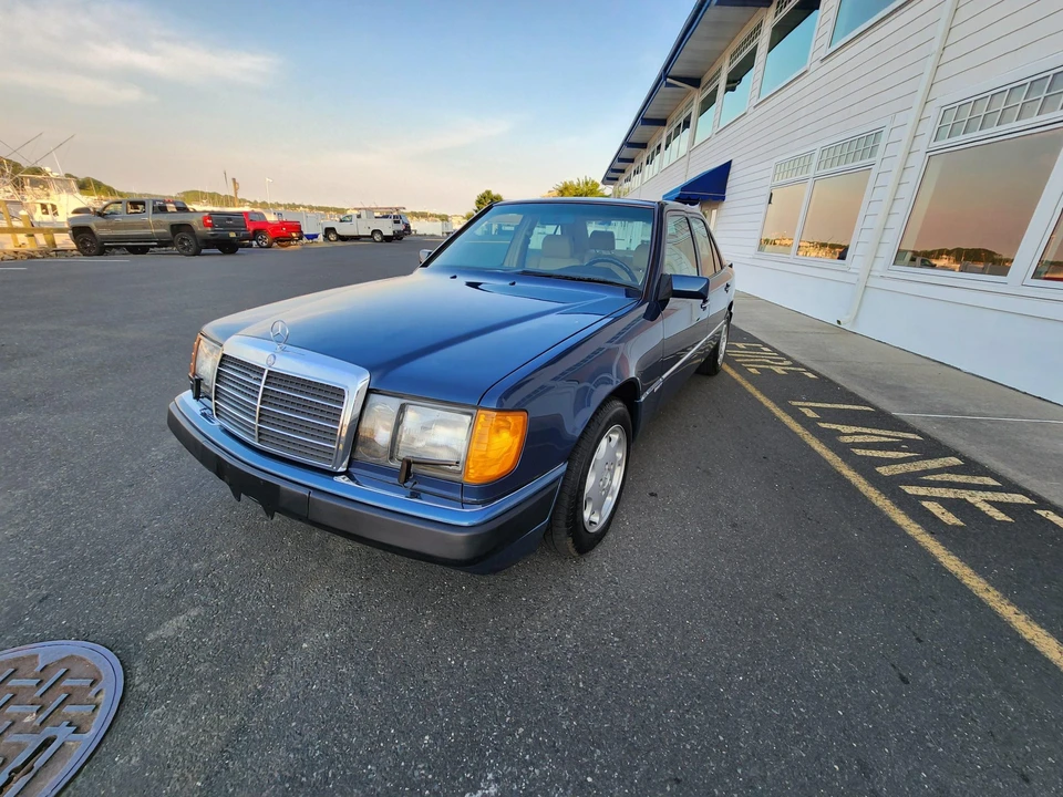 1993 Mercedes-Benz W124 E-Class - Image 23 of 31