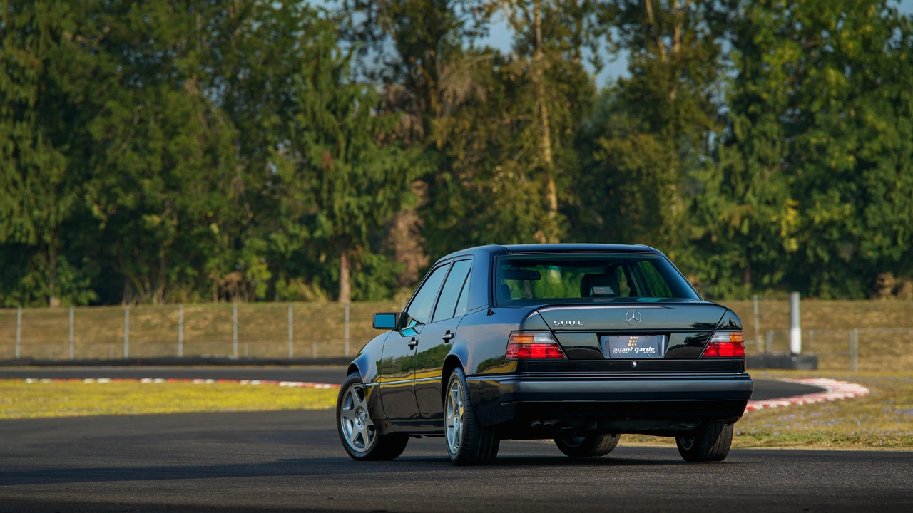 1993 Mercedes-Benz 500E & E500 - Image 12 of 31