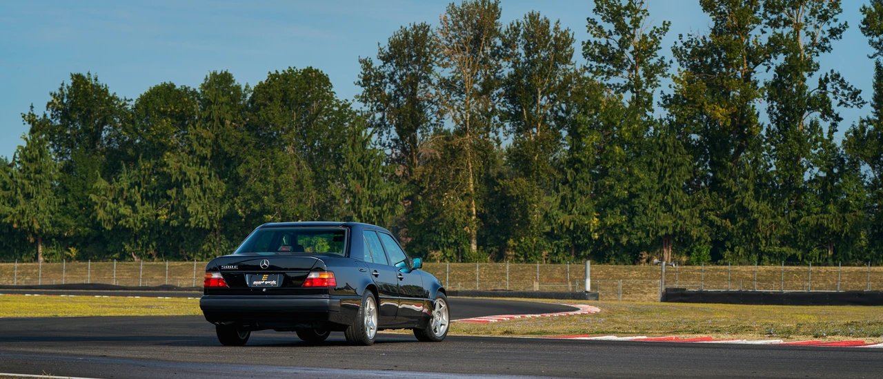 1993 Mercedes-Benz 500E & E500 - Image 8 of 31