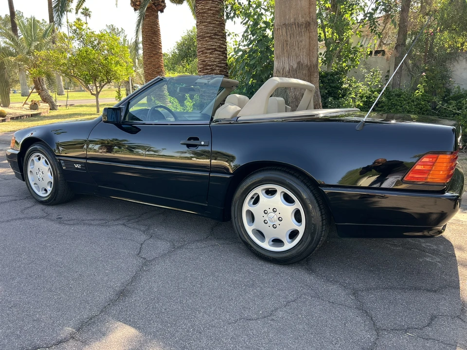 1993 Mercedes-Benz R129 SL-Class - Image 9 of 31