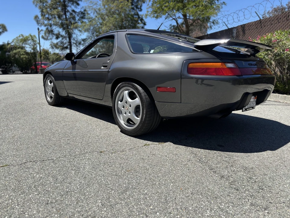 1993 Porsche 928 GTS - Image 22 of 31