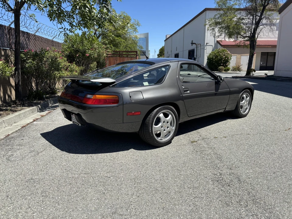 1993 Porsche 928 GTS - Image 21 of 31