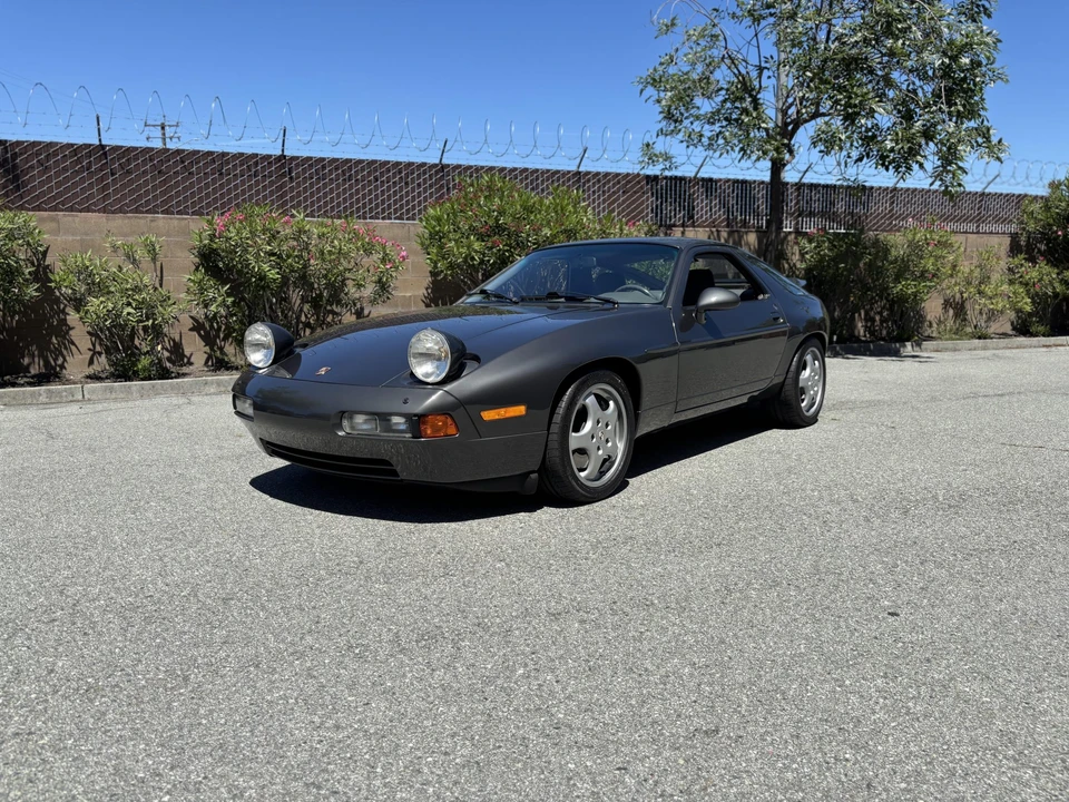 1993 Porsche 928 GTS - Image 5 of 31