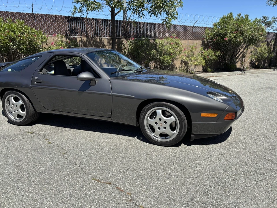 1993 Porsche 928 GTS - Image 17 of 31