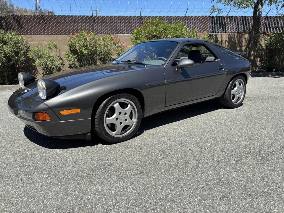 1993 Porsche 928 GTS - Image 3 of 31