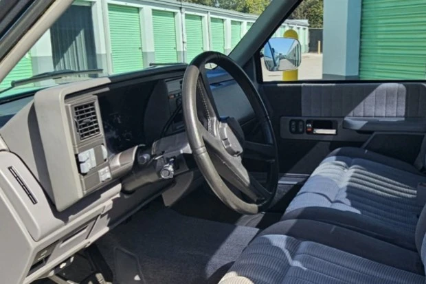1994 Chevrolet C/K 4th Gen - Image 5 of 8