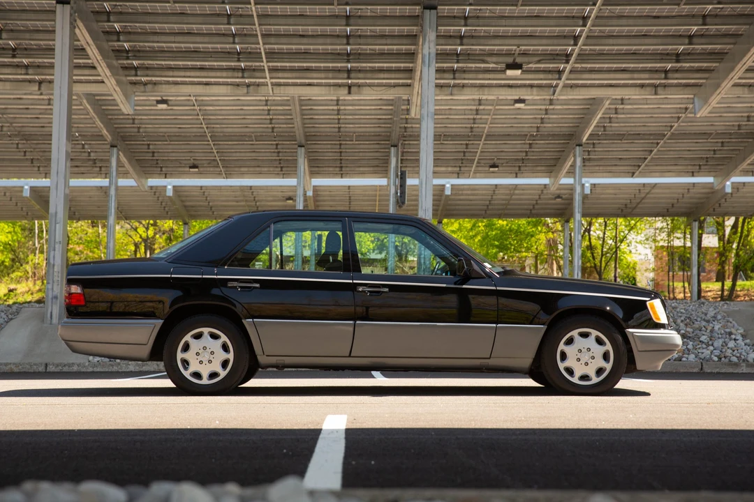 1994 Mercedes-Benz W124 E-Class - Image 19 of 31