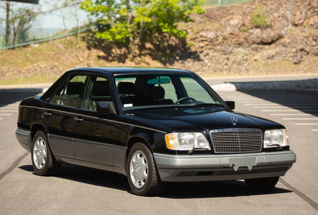 1994 Mercedes-Benz W124 E-Class - Image 24 of 31