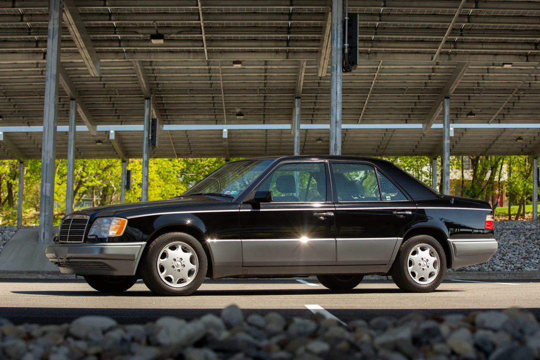 1994 Mercedes-Benz W124 E-Class - Image 7 of 31
