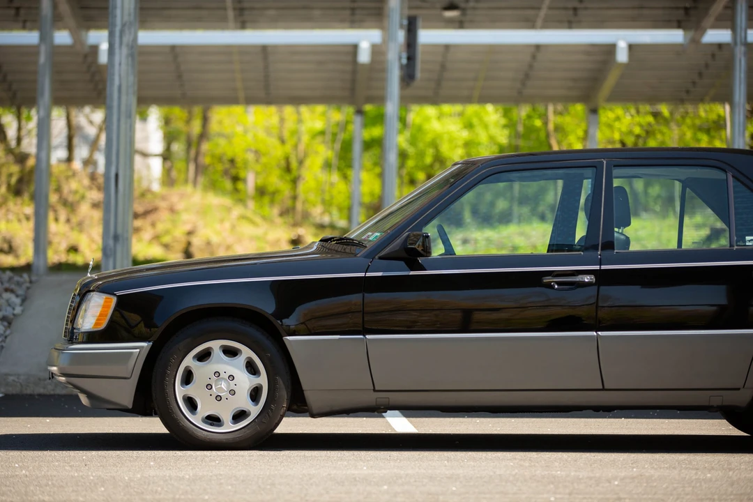 1994 Mercedes-Benz W124 E-Class - Image 30 of 31