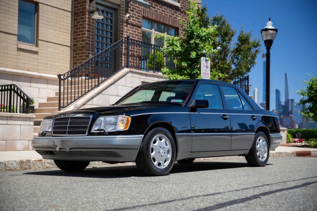 1994 Mercedes-Benz W124 E-Class - Image 3 of 31