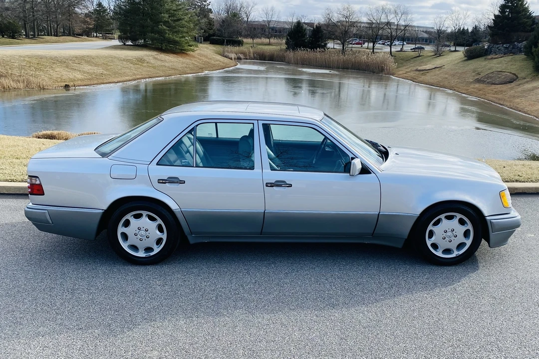 1994 Mercedes-Benz 500E & E500 - Image 19 of 31
