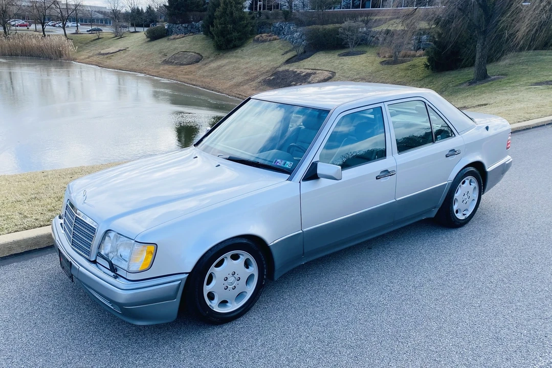 1994 Mercedes-Benz 500E & E500 - Image 2 of 31