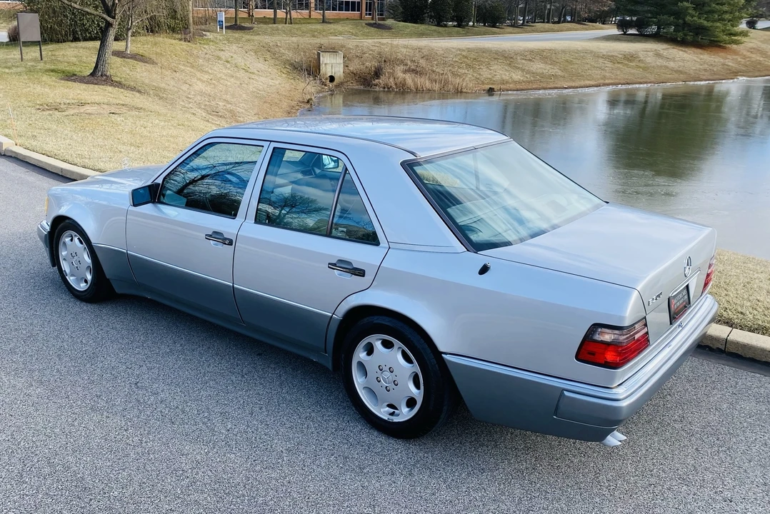 1994 Mercedes-Benz 500E & E500 - Image 11 of 31
