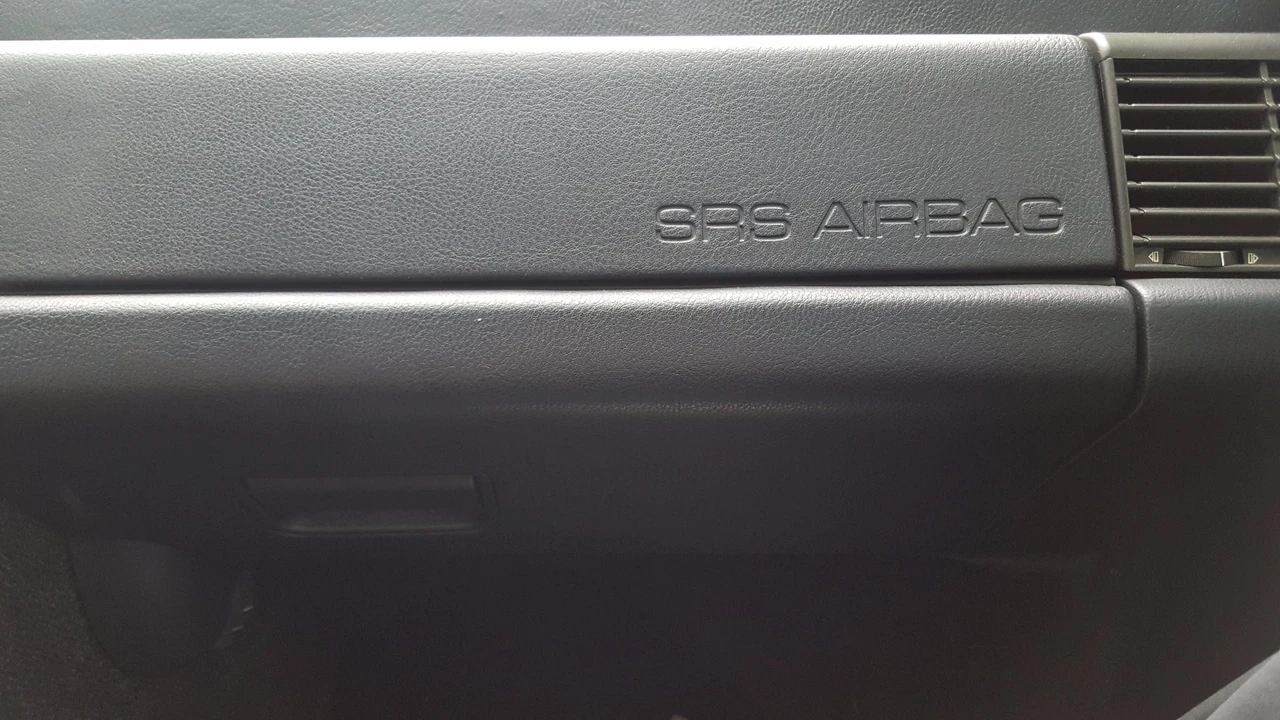 1995 Alfa Romeo 164 - Image 22 of 31